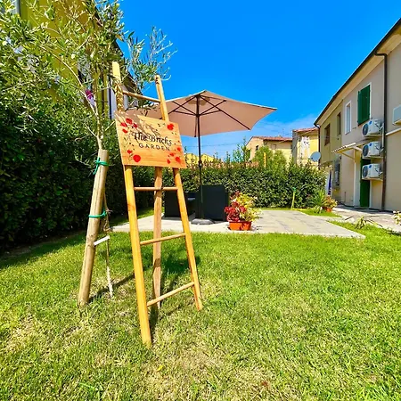 Nocleg ze śniadaniem The Bricks Free Parking 4*