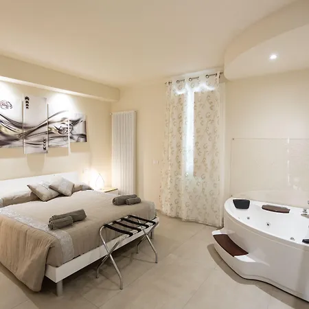 The Bricks Free Parking Nocleg ze śniadaniem Piza