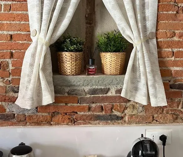 The Bricks Free Parking 4*