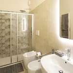 The Bricks Free Parking 4*