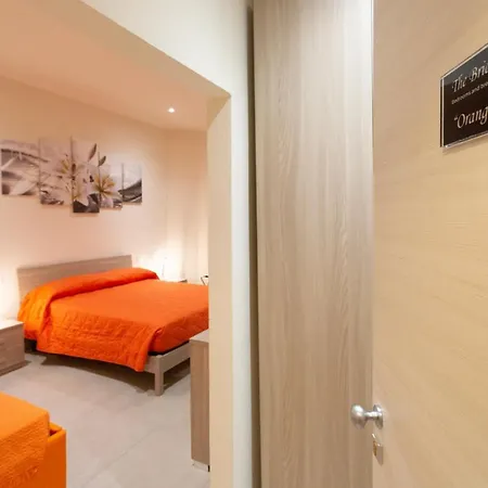 Bed and breakfast The Bricks Free Parking 4*